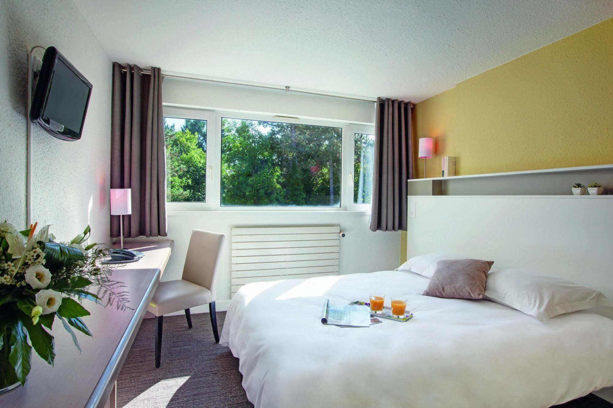 Hotel Belambra Le Normont Dourdan Εξωτερικό φωτογραφία